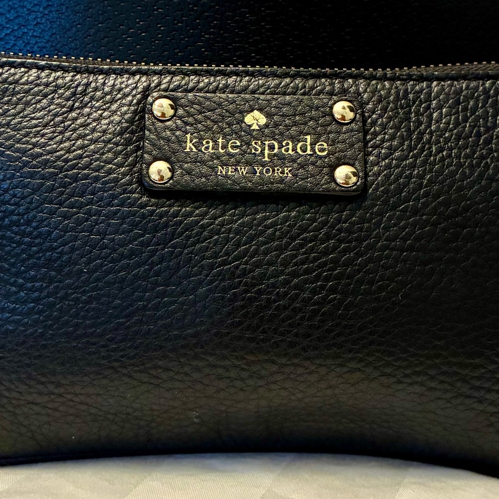 kate spade black pebbled leather clutch with gold logo plaque